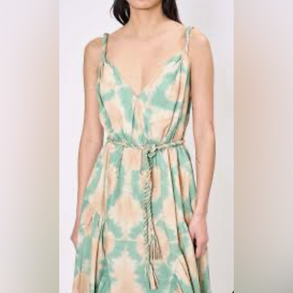 Ulla Johnson
Valentina Dress – Calcite: 
Size 4